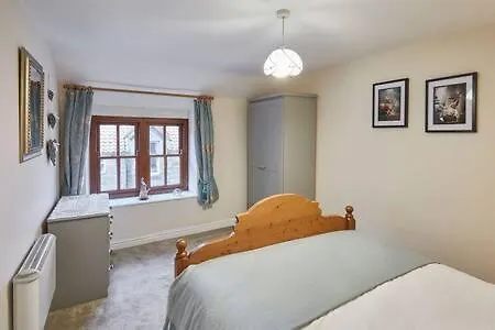 Host&stay - Lavender Semesterbostad Whitby